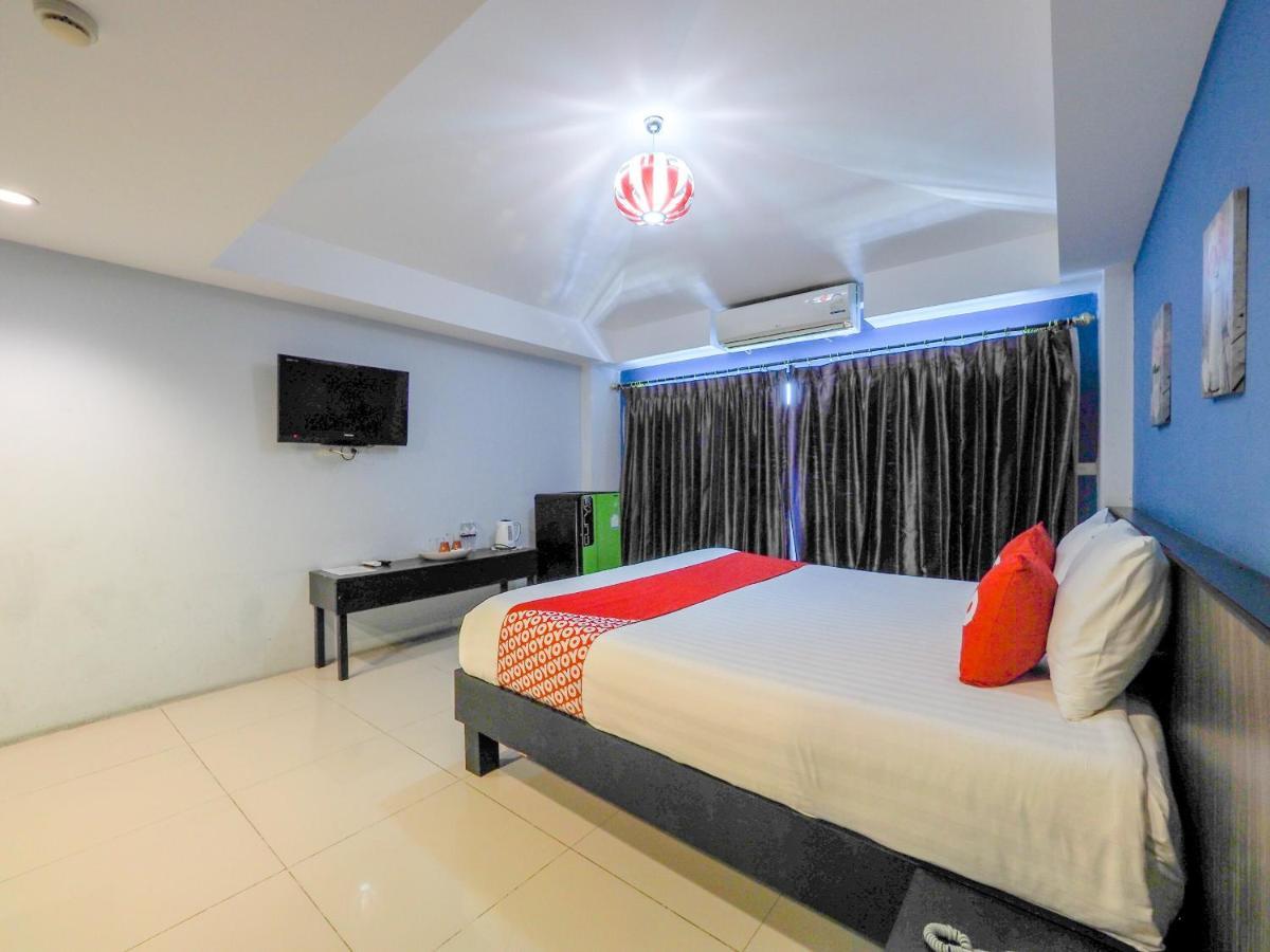 Oyo 75367 Ud Pattaya Hotel Bang Lamung Luaran gambar