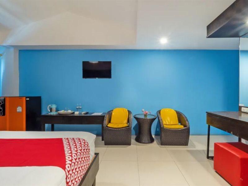 Oyo 75367 Ud Pattaya Hotel Bang Lamung Luaran gambar
