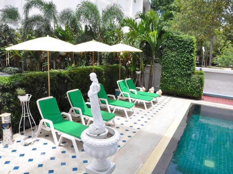 Oyo 75367 Ud Pattaya Hotel Bang Lamung Luaran gambar