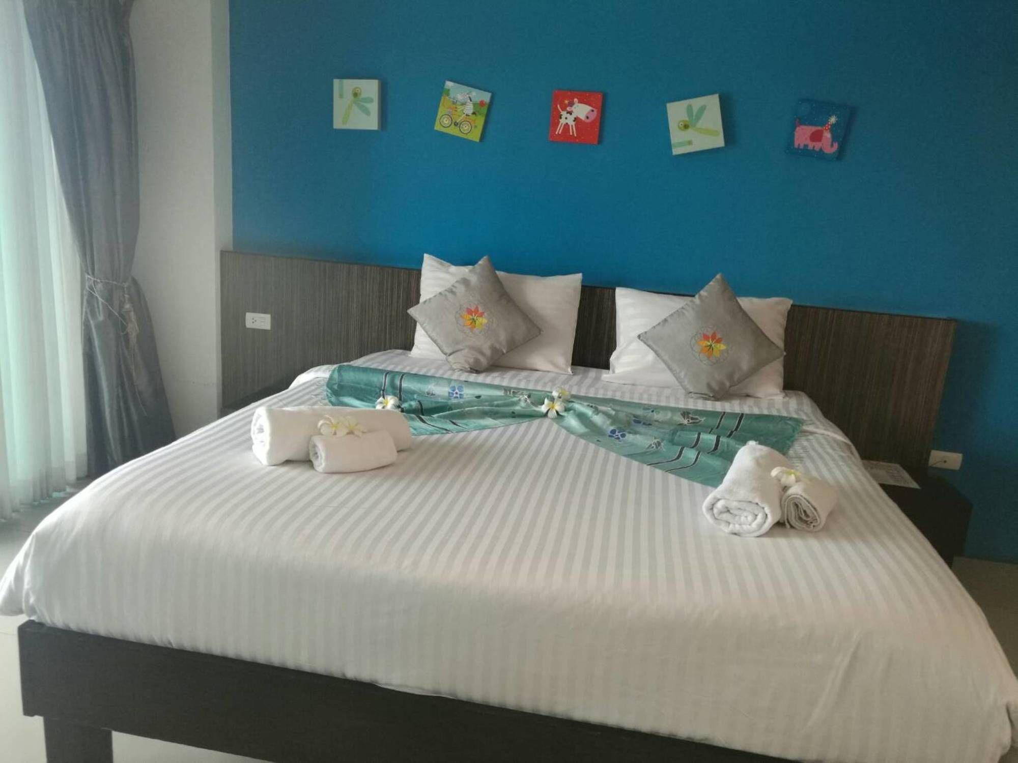 Oyo 75367 Ud Pattaya Hotel Bang Lamung Luaran gambar